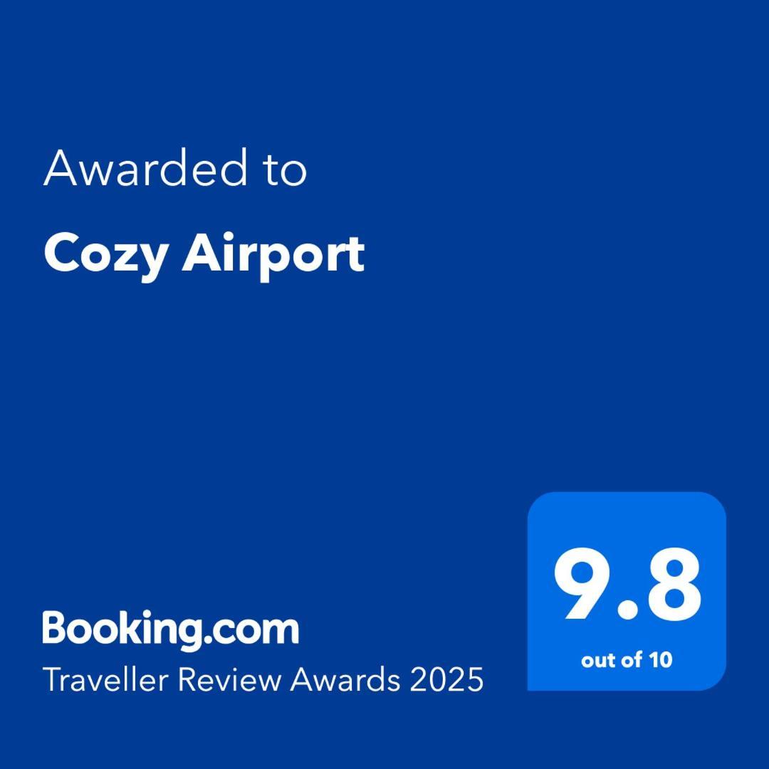 Cozy Airport Appartement Vecsés Buitenkant foto